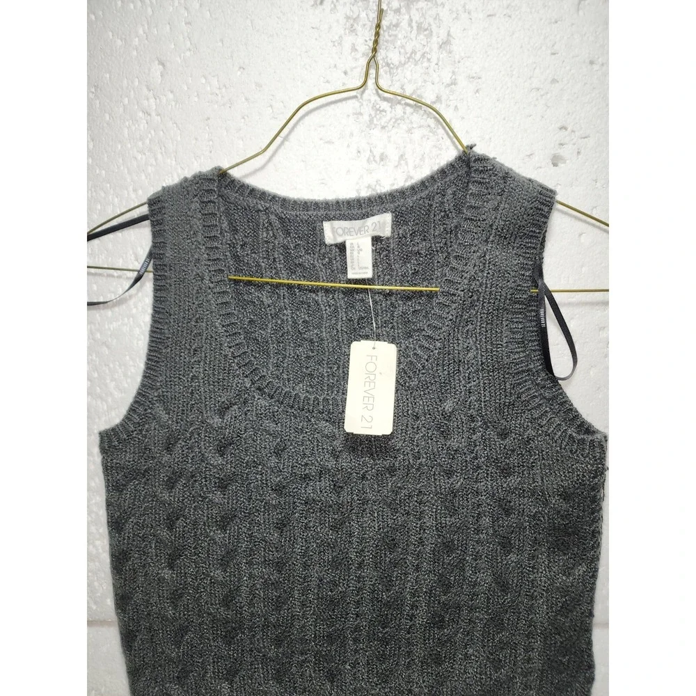 Forever 21 Sweater Top Women Large Dark Gray Knitted Sleeveless Cropped - Picture 2 of 11
